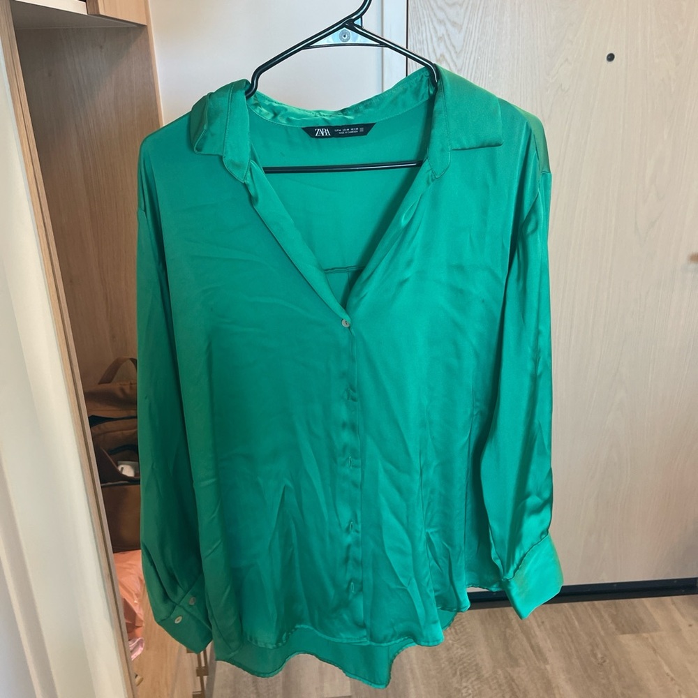 Zara Green Button Down Shirt with Notched Collar